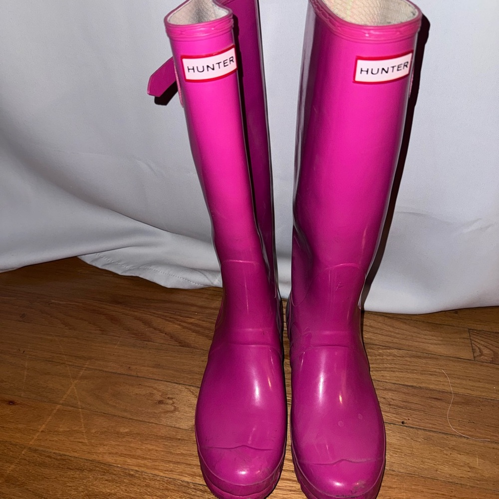 Hunter Fuchsia Tall Boots